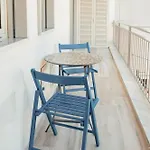 Archimede Lounge Apartment *
