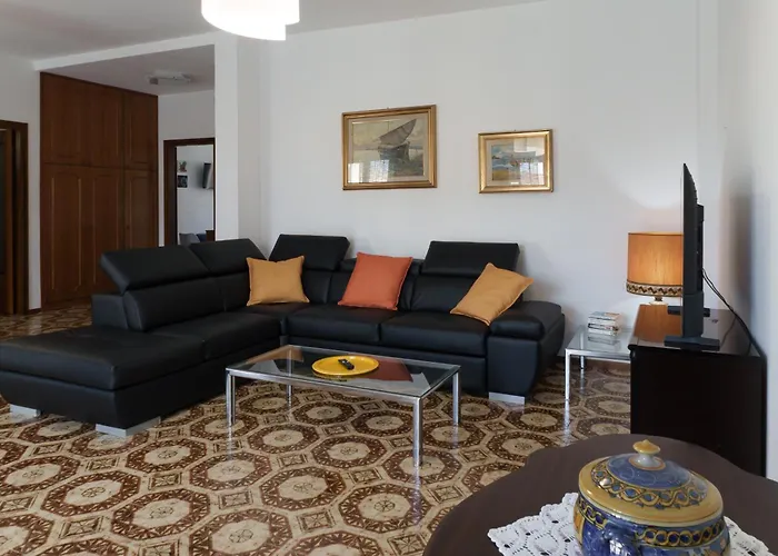 Archimede Lounge Appartamento Cefalù